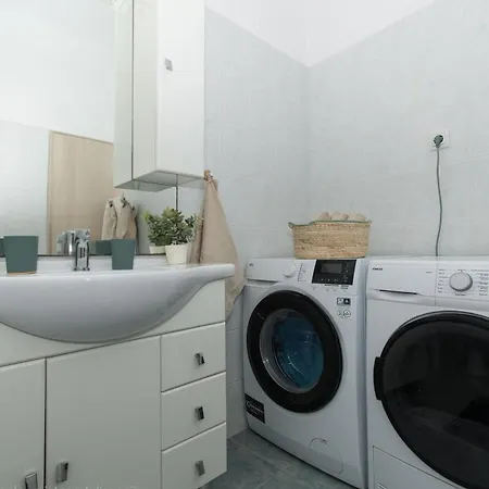 Apartman Sunset 3 *